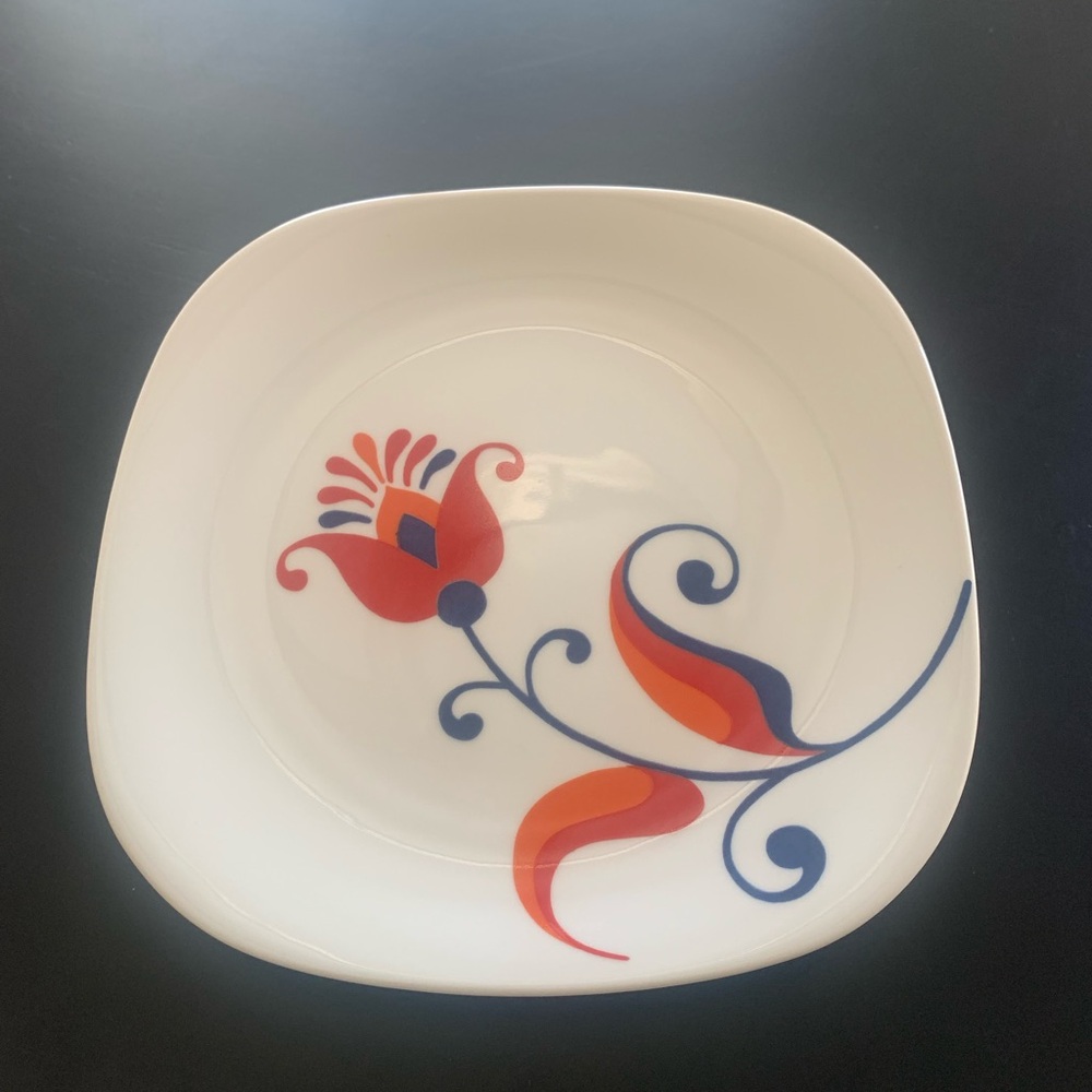 VTG 70's FLOWER by Block Langenthal, Transition. Set of 2 Salad Plates.